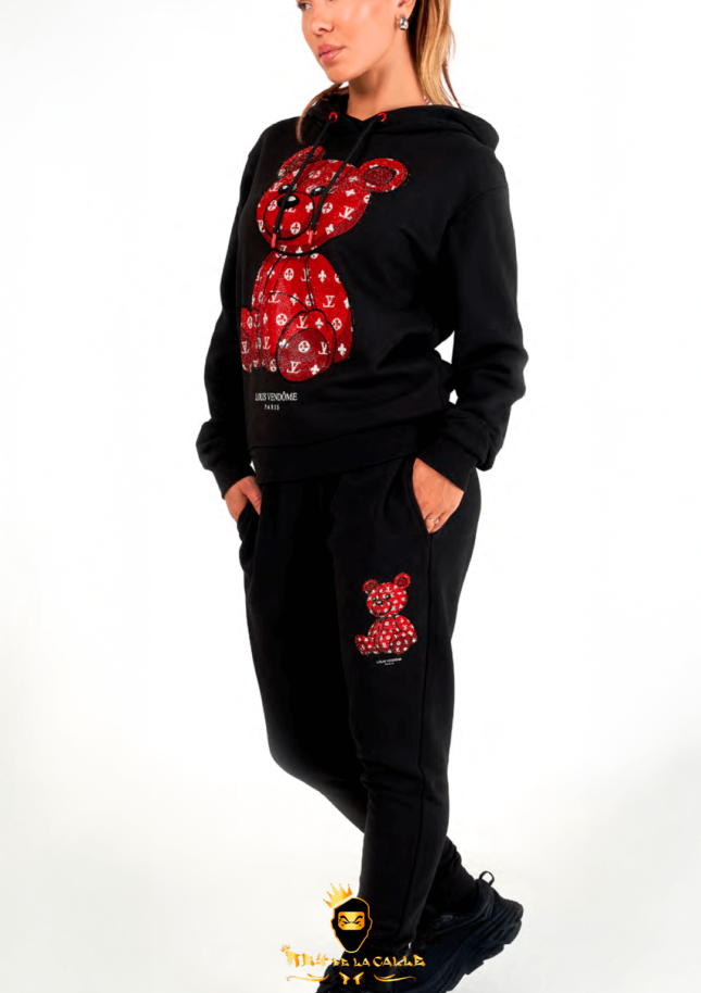 Conjunto Unisex Louis Vendome Negro Pedrería Brillante Oso Rojo
