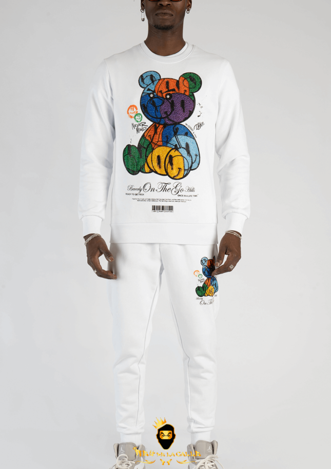 Conjunto Left Point Color Crema Pedrería Brillante Oso Colorido