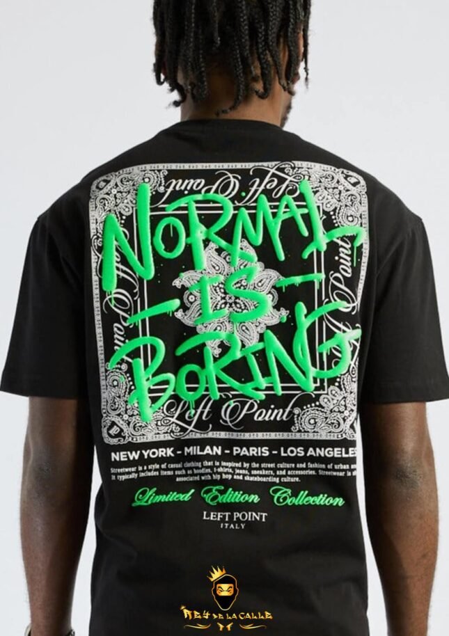 Camiseta Left Point Negra Normal is Boring